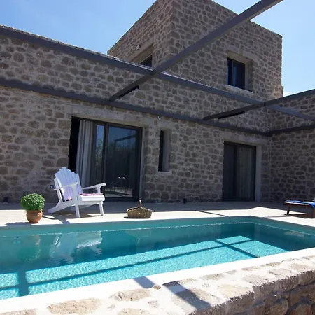 Kamak I Villa